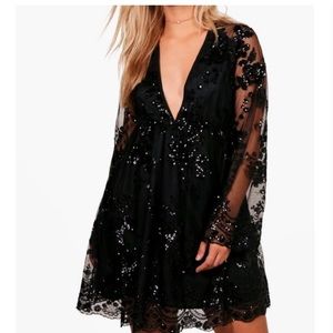 Boohoo Plus sequin and lace skater dress size 16. New with tags.